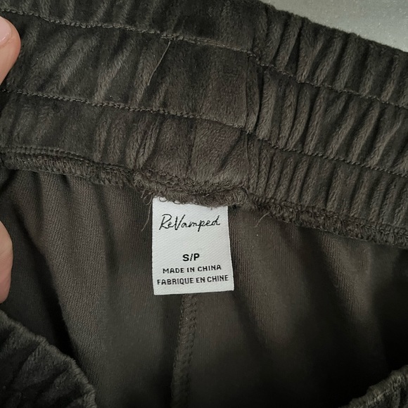 Soft pants from revamped🤎 - Picture 4 of 4